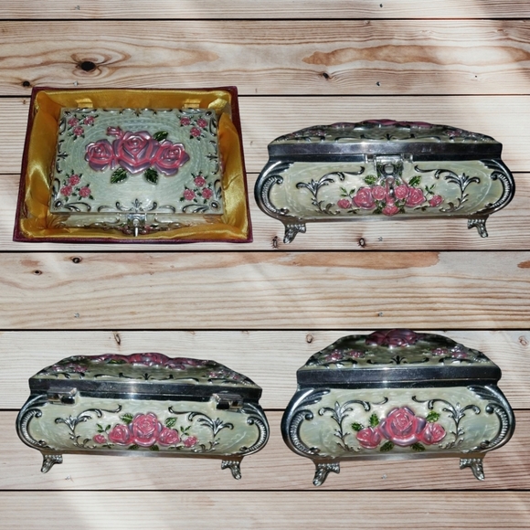 Floral Jewelry Box with Pink Roses